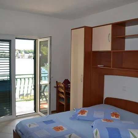 Гостевой дом And By The Sea Loviste, Peljesac - 21096